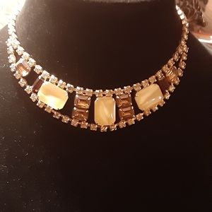 Juliana Applejuice Bakelite & Honey Amber Rhinestone Bib Necklace c1940-60 D & E